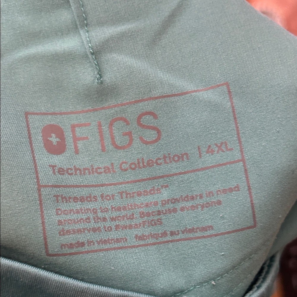 Figs Technical Collection Zamora Scrub Joggers - Picture 2 of 3